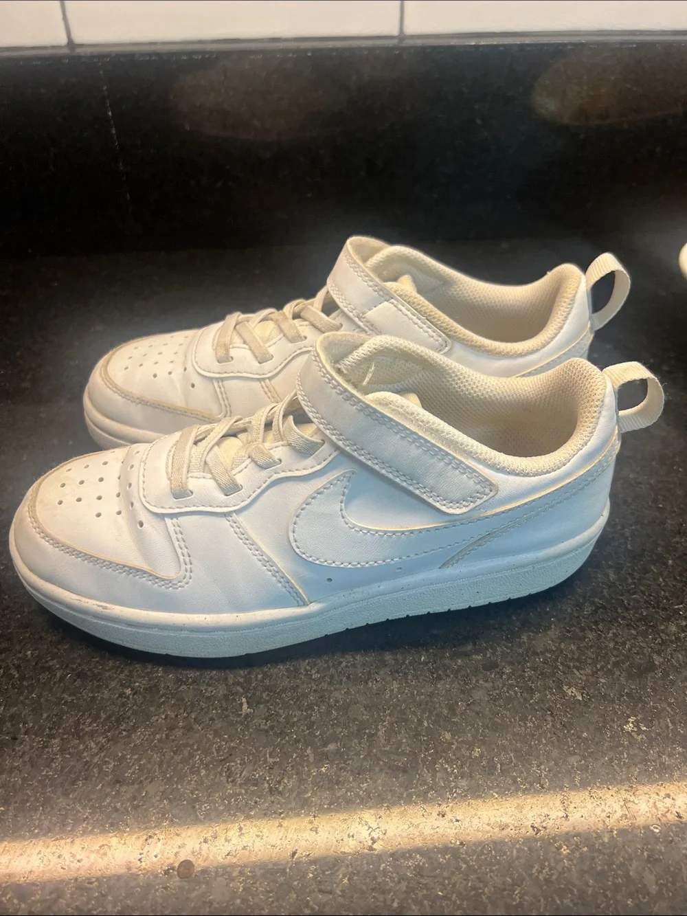 Nike Kids White Low-Top Sneakers with Hook-and-Loop Strap